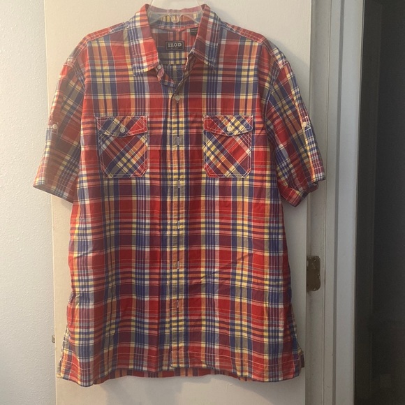 IZOD shirt - Picture 1 of 3